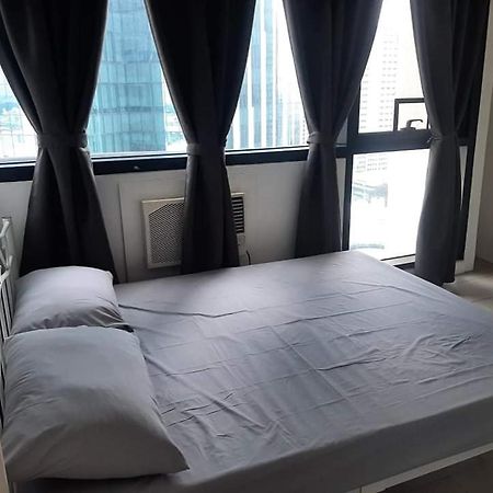 Spacious 2 Bedroom Unit With Pool Manilla Buitenkant foto